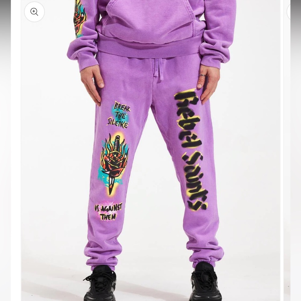 NWT REBEL SAINTS CLOTHING
PANTHER SWEATPANTS